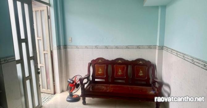 Bán nhà HXH gần Lê Văn Quới, giáp Tân Phú, 32m2 - 4x8 - 3 tầng, chỉ hơn 3 tỷ
