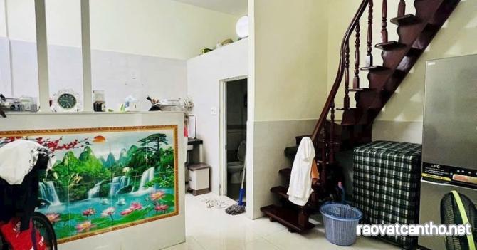 Bán nhà HXH Lê Thiệt, Hòa Thạnh, trung tâm Tân Phú, 36m² - 4.2x9 - 2 tầng, chỉ hơn 4 tỷ