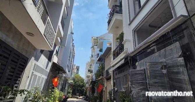 Bán nhà Lê Đình Thám, gần Gò Dầu, Tân Quý, Tân Phú, 30m², 2 tầng đẹp, chỉ hơn 3 tỷ