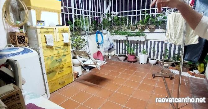 Bán nhà Núi Thành, gần Trường Chinh, Tân Bình, full nội thất, 3.5x7 - 4 tầng, chỉ hơn 3 tỷ
