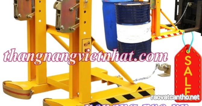 Bộ kẹp gắp thùng phuy đôi 2 thùng phuy 720kg