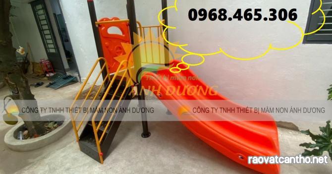 Cầu trượt trẻ em dùng cho trường mầm non, khu vui chơi, công viên