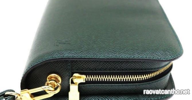 Clutch cầm tay Louis Vuitton xanh - Chính hãng Made in France / Sale Rẻ