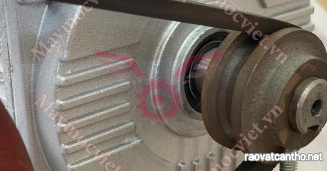 Cối xay đùn thịt khung inox cối gang 12 công suất 1.5kw