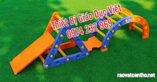 Đồ chơi vận động cầu trượt liên hoàn cho trẻ em