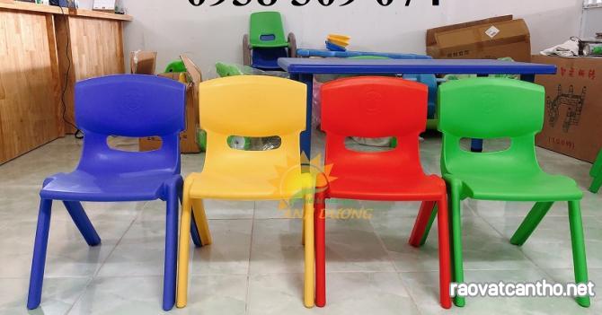 Ghế trẻ em mầm non giá rẻ, ghế tay vịn cho bé mầm non