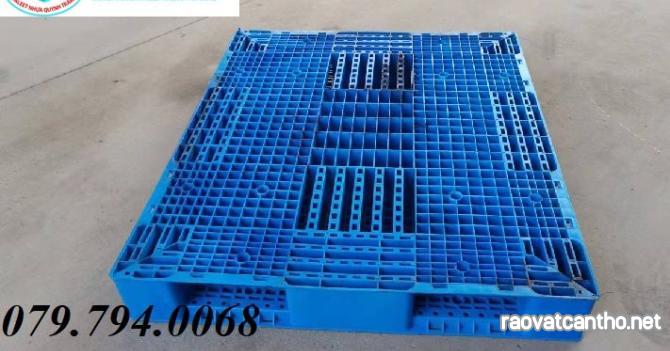 Hướng dẫn quý khách hàng nguyên tắc chọn pallet nhựa Long An