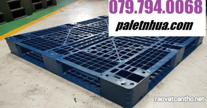 Mẫu pallet nhựa cũ Bình Dương phù hợp mùa cuối năm