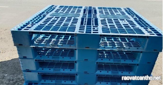 Mẫu pallet nhựa cũ Bình Dương phù hợp mùa cuối năm