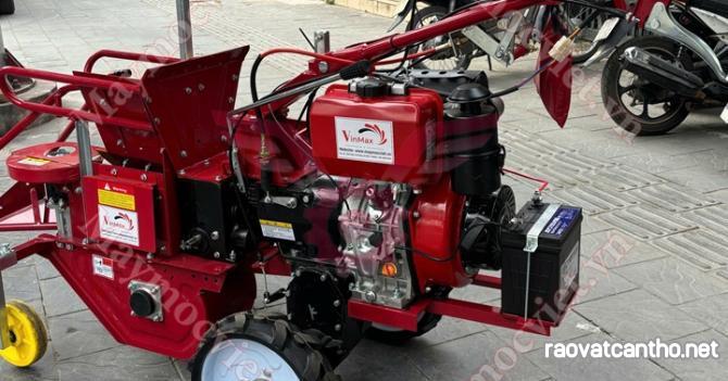 Máy thu hoạch ngô chạy dầu Turbo 12Hp giá rẻ