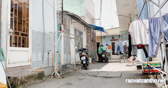 Nhà HXH đậu cửa Dương Đức Hiền, TP 50m2, gần trướng ĐH CNTP, chợ, giá chỉ 5tỷxx