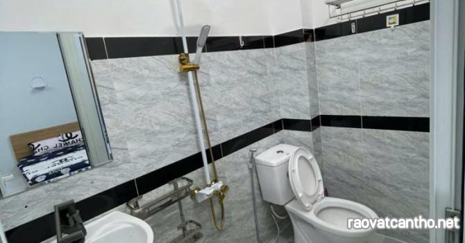 Nhà Mới Ở Ngay, 60m2 Chưa Tới 5 Tỷ, Hẻm Oto Vào Nhà, Hiệp Thành – Quận 12.