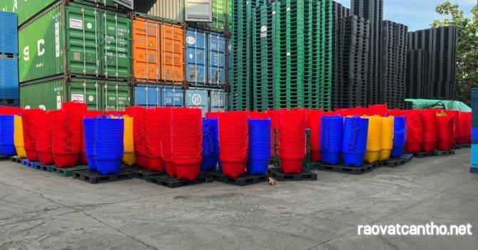Những lợi ích khi dùng pallet nhựa tại Đồng Nai tại kho hàng