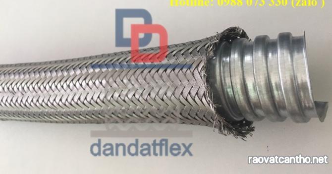 Ống luồn dây điện, Ống thép luồn dây điện bọc nhựa, Ống ruột gà lõi thép D32 có sẵn