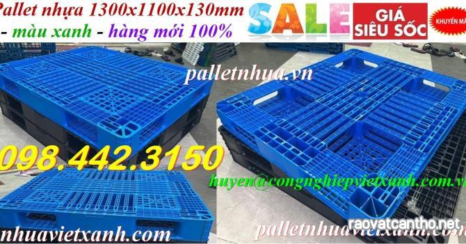Pallet nhựa 1300x1100x130mm màu xanh - hàng mới