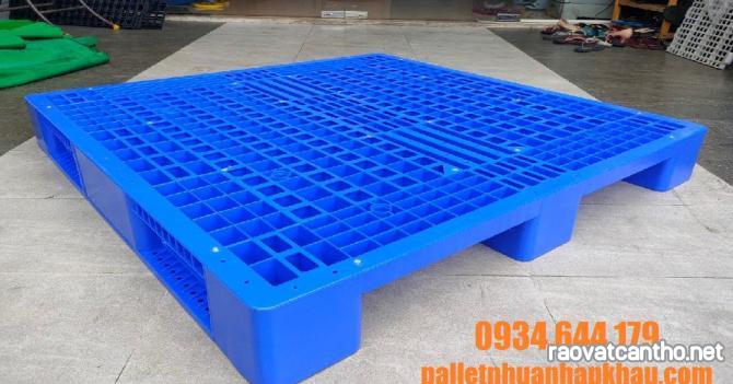 Pallet nhựa cũ Bình Dương giá cạnh tranh