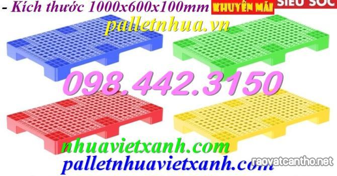 Pallet nhựa lót sàn kho 1000x600x100mm giá rẻ call 0984423150 Huyền