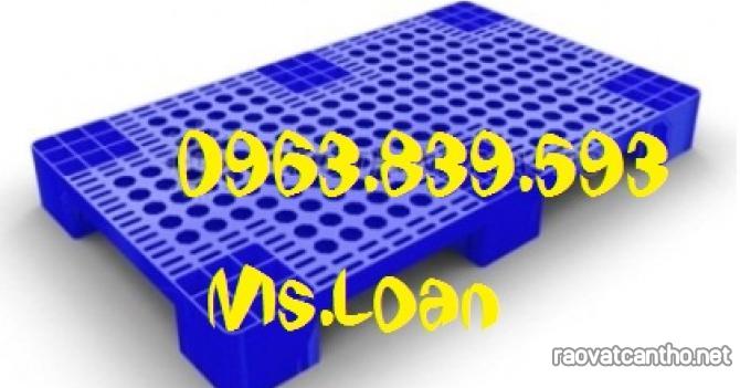 Sử dụng pallet nhựa PL04LS kê hàng tránh ẩm mốc / 0963.839.593 Ms.Loan