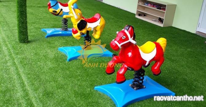 Thú nhún lò xo composite voi, gà, ngựa dành cho trẻ em
