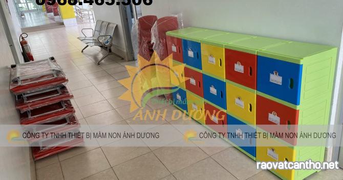 Tủ đựng cặp mầm non bằng nhựa 30*30cm dày bền, chất lượng cao